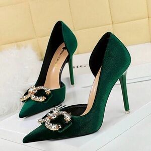 SHEIN Emerald Green Heels with Crystal Accent